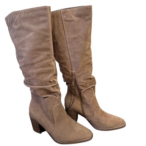 Universal Thread Shoes - Universal Thread NWT Womens Size 10 Harlan Tall Heeled Scrunch Boots